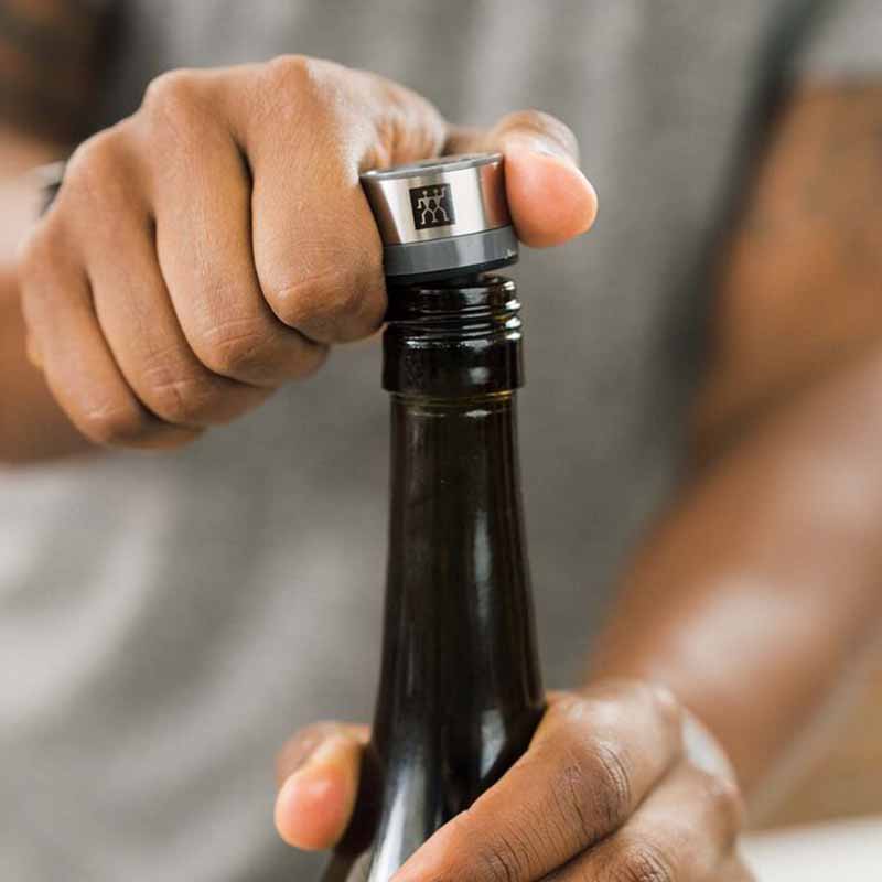 Zwilling Fresh & Save Vacuum Wine Sealer (6728147796026)